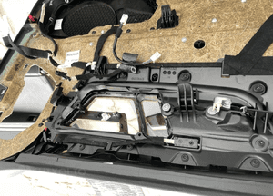 mercedes cl 216 boczek tapicerka drzwi dekor panel czarna skora Harman ambiente led 12