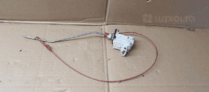 Siłownik klapki wlewu paliwa Audi A6 C6 4F0862153B 3B0959781 1