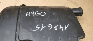 Obudowa filtra powietrza Toyota Aygo 1.0 17705-0Q010 8