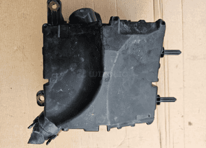 Renault Megane III 3 obudowa bezpieczników 2