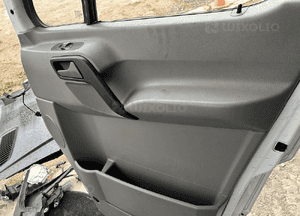 MERCEDES sprinter 906 crafter drzwi PRAWE przednie  przód białe 9