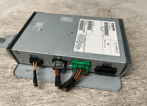 Volvo S60 ii V60 V40 ii XC60 S80 ii V70 iii lift wzmacniacz radia 31409935 3