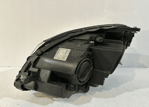 Mercedes C W204 Lampa kompletna Xenon R - 13892 6