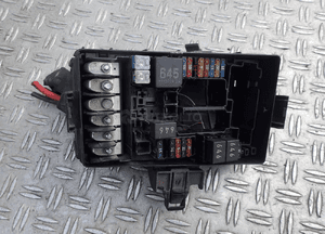 VW SKRZYNKA BEZPIECZNIKÓW 5Q0907361A RADOM 1