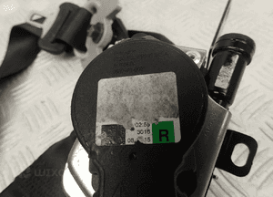 PASY BEZPIECZENSTWA PRAWY PRZÓD HYUNDAI TUCSON  88820-D7000TTX 5