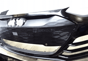 Audi gt rs e-tron 4J3 zderzak przód oryginał A088 4