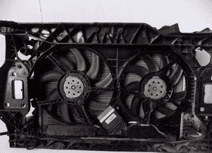 Audi A4 8K0 Pas Przedni/ Zestaw Chłodnic 12596 8