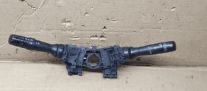 Przełącznik zespolony manetki Toyota Aygo 17F001 173848 1