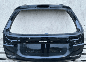 Klapa bagaznika tyl tylna mitsubishi outlander iii 3 2012-2015 bardzo ladna 1