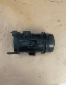 Przepływomierz powietrza rura przepustnicy BMW F10 F11 2.0D 8519492 1