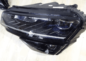 Lampa prawa przód skoda karoq full led 57B941016D 3