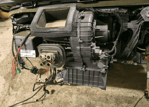 Deska konsola kokpit nagrzewnica ford mondeo MK4 7