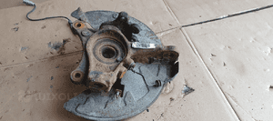 Zwrotnica piasta lewy przód przednia lewa Citroen C5 III 2.0 HDI 4