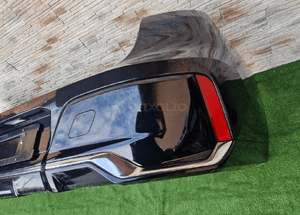 Zderzak bmw 7 G70 m pakiet kolor 475 3