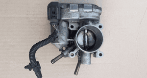 Seat Ibiza 99-01 1.4MPI przepustnica 030133962c