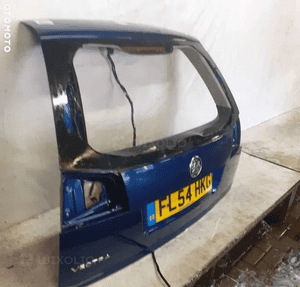 Klapa tył tylna bagażnika do opel vectra c kombi Z21B granatowa zbita szyba 3