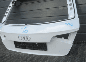 Klapa bagażnika tylna tył audi A3 8V4 2012- 6