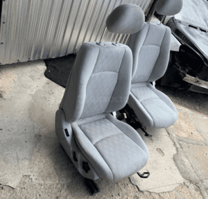 MERCEDES C 203 fotel przód przedni fotele lewy prawy materiałowy 7