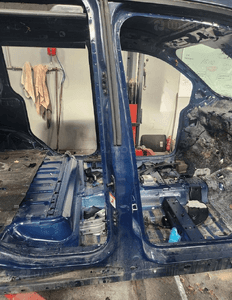 Ford transit connect MK2 prog cwiartka błotnik słupek dach pas tylni lewy 3