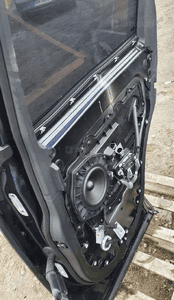 Range rover sport L494 drzwi tyl prawe kompletne 9