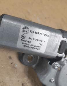 SKODA OCTAVIA II KOMBI MECHANIZM WYCIERACZEK TYŁ 1Z9955711A 2