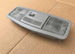 Lampka wnętrza Mitsubishi Asx 10- 2
