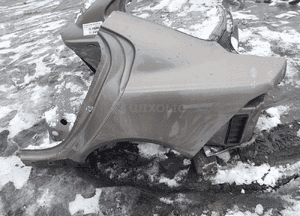 JAGUAR XE X760 BŁOTNIK ĆWIARTKA LEWA TYŁ 15- 1