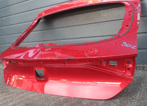 Klapa bagażnika tylna tył seat leon iv 4 hb 2020- 25