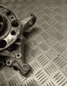 MERCEDES W206 ZWROTNICA LEWY TYŁ A2063570100 6