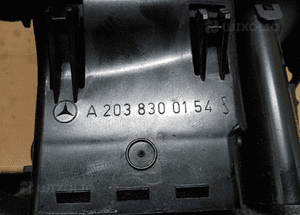 Kratka nawiewu powietrza lewa Mercedes W203 A2038300154 4