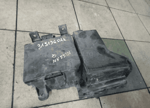 skrzynka bezpieczników qashqai j10 319136024