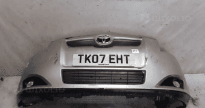 Zderzak przód przedni do toyota auris i halogeny 1C0 1