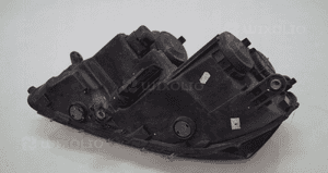 Lampa przednia prawa vw passat B7 13