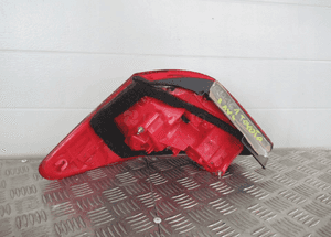 Lampa tylna tył prawa toyota RAV4 iii lift 08-10 2