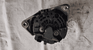 Alternator opel meriva b astra j corsa d 1.4T turbo 0124425084 4