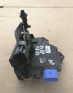 Zamek prawy przód Audi A3 8P 03-13r 4E2837016 3