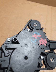 } VOLVO V50 SILNICZEK WYCIERACZKI 0390201823 3