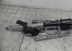 MERCEDES W204 KOLUMNA KIEROWNICZA ELEKTRYCZNA 3