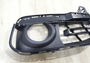 F31 LIFT KRATKA ZDERZAKA PRAWA bmw 5111-7386146 2