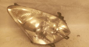 * LAMPA PRZEDNIA PRAWA PRZÓD PRAWO TOYOTA VERSO COROLLA 2