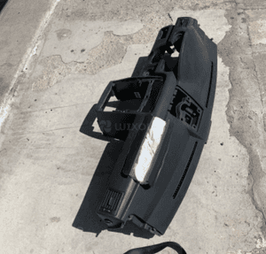mercedes B 245 deska pulpit konsola air bag pasy 3