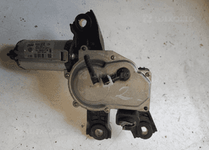 Silniczek wycieraczek tył 3C9.955.711  VW Passat B6 kombi 1