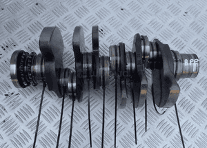 Wał korbowy audi A4 B7 A6 C6 2.7 tdi bpp 059101AC 1