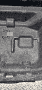 Mercedes W213 wkład bagażnika tapicerka wnęka A2136940000 4