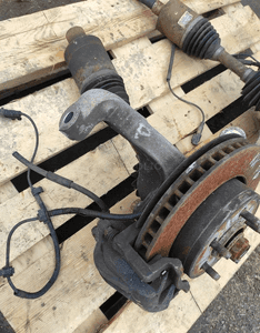 JEEP CHEROKEE LIBERTY KK 2.8CRD 07-12r. ZWROTNICA PÓŁOŚ TARCZA ZACISK PRZÓD 3