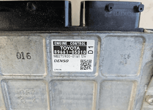Toyota Avensis T27 Auris 2.2 D4D sterownik silnika 89661-05D10 2