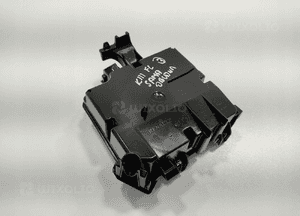 OBUDOWA SKRZYNKI BEZPIECZNIKÓW KANGOO III 2014-20 4