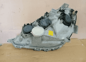 Lampa prawy przód przednia prawa Mercedes W168 A1688201061 0301152212 4
