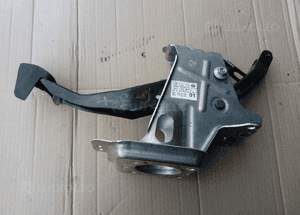 VW Golf V Audi A3 1.9 TDI pedal hamulca EU 1K1721057 L N 2