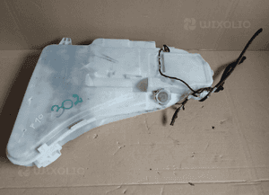 Zbiorniczek spryskiwaczy bmw F10 F11 1
